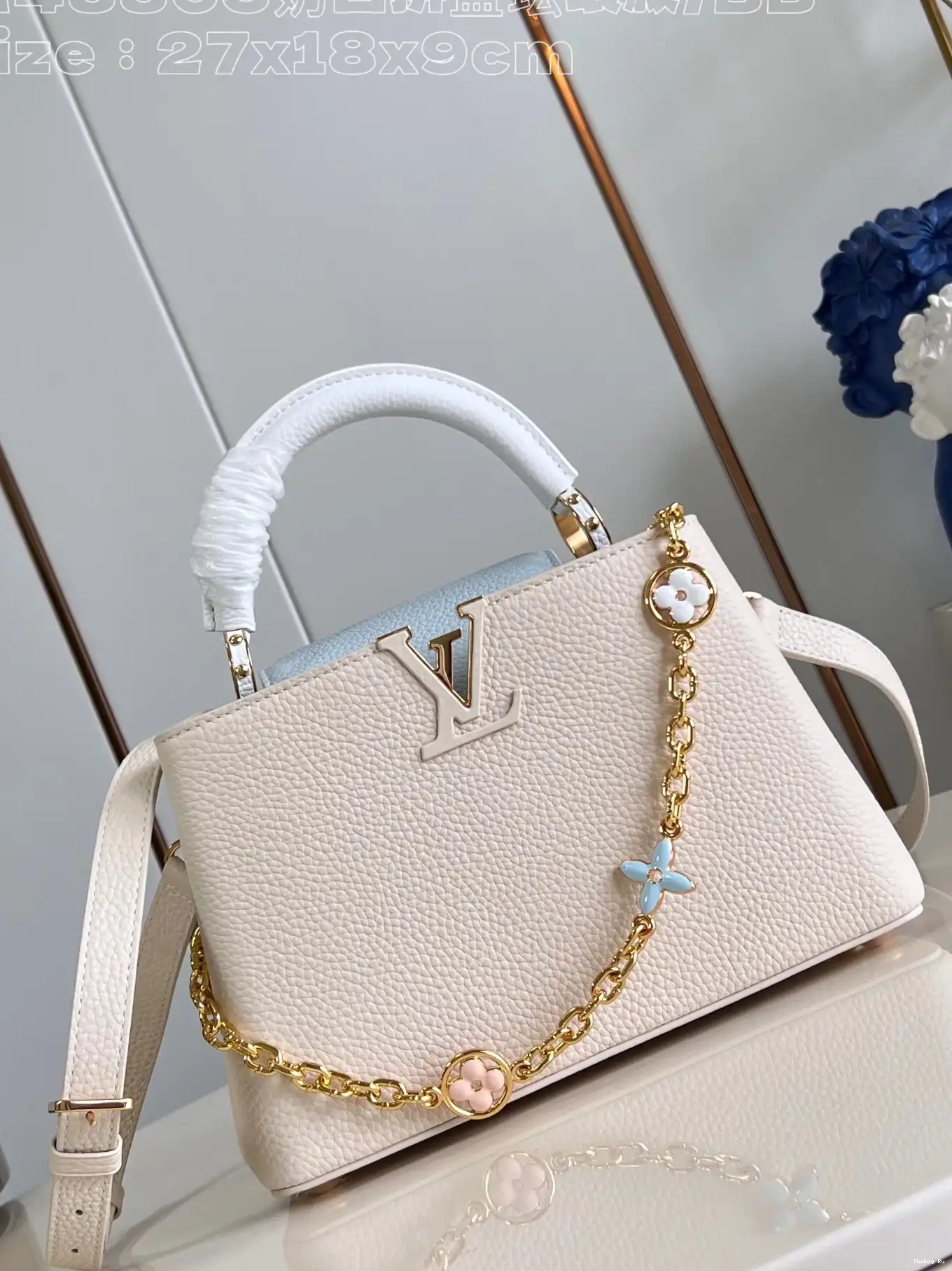 LOUIS BB-27*18*9CM VUITTON CAPUCINES 0630